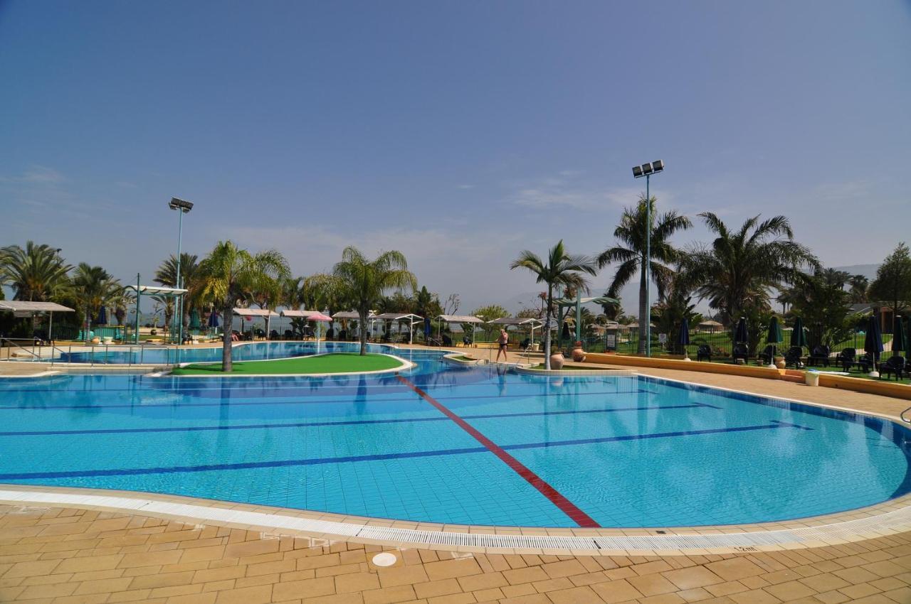 Maagan Eden Holiday Village Мааґан Екстер'єр фото